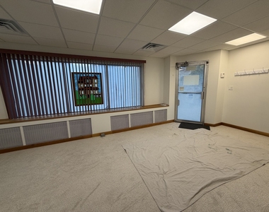 4155 W Addison Street - Photo Thumbnail 3