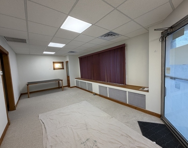 4155 W Addison Street - Photo Thumbnail 1