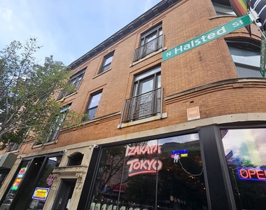 3337 N Halsted Street - Photo Thumbnail 6