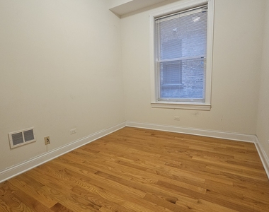 3337 N Halsted Street - Photo Thumbnail 13