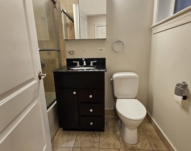 3337 N Halsted Street - Photo Thumbnail 25
