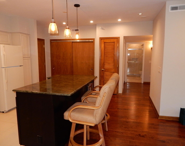 770 Pearson Street - Photo Thumbnail 6