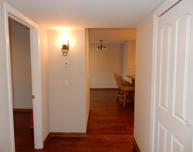 770 Pearson Street - Photo Thumbnail 19
