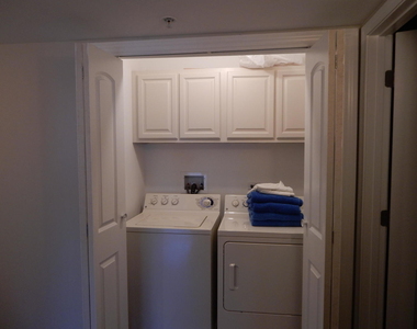770 Pearson Street - Photo Thumbnail 9