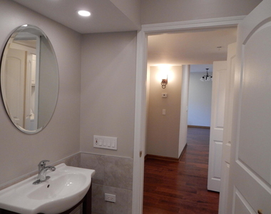 770 Pearson Street - Photo Thumbnail 11