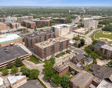 770 Pearson Street - Photo Thumbnail 4
