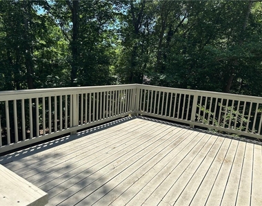 3305 Maple Ridge Court - Photo Thumbnail 31