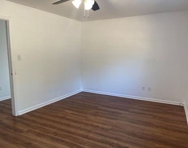 1033 Highway 155 N - Photo Thumbnail 14
