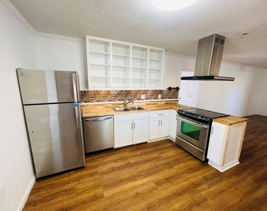1033 Highway 155 N - Photo Thumbnail 4