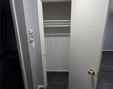 853 Rowland Street - Photo Thumbnail 11