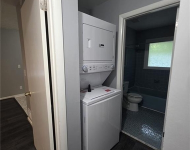 853 Rowland Street - Photo Thumbnail 13