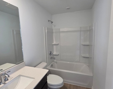 225 Cooney Way - Photo Thumbnail 21