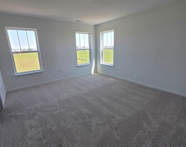 225 Cooney Way - Photo Thumbnail 14
