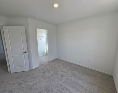 225 Cooney Way - Photo Thumbnail 15