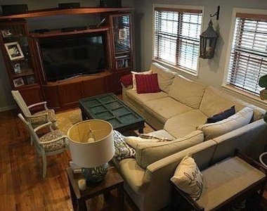 1689 Briarcliff Road Ne - Photo Thumbnail 2