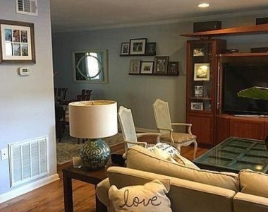 1689 Briarcliff Road Ne - Photo Thumbnail 13