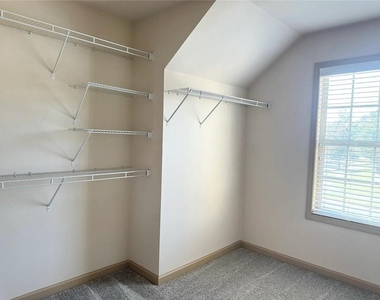 3238 Sag Harbor Court - Photo Thumbnail 22