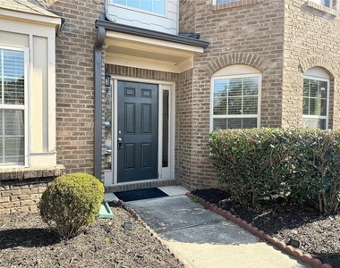 3238 Sag Harbor Court - Photo Thumbnail 2