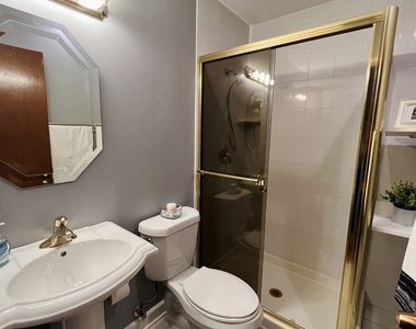 205 W Miner Street - Photo Thumbnail 9
