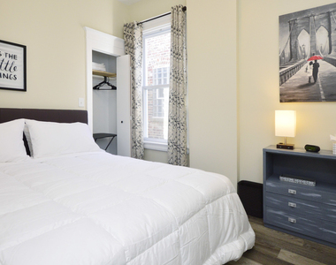 2904 W Diversey Avenue - Photo Thumbnail 8