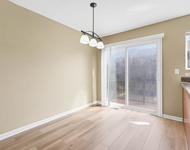 24617 Patriot Square Drive S - Photo Thumbnail 7