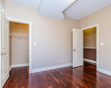 1367 E 64th Street - Photo Thumbnail 17