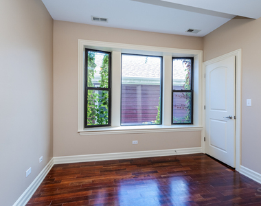 1367 E 64th Street - Photo Thumbnail 16