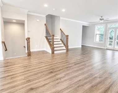 6596 Marlowe Glen Way - Photo Thumbnail 6