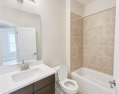 6596 Marlowe Glen Way - Photo Thumbnail 19