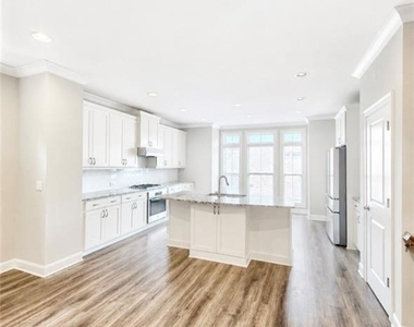 6596 Marlowe Glen Way - Photo Thumbnail 4