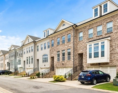 6596 Marlowe Glen Way - Photo Thumbnail 1