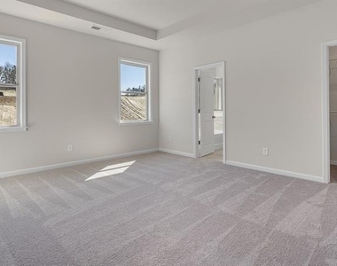 3990 Alderstone Drive - Photo Thumbnail 6