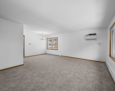 5421 W Windsor Avenue - Photo Thumbnail 9
