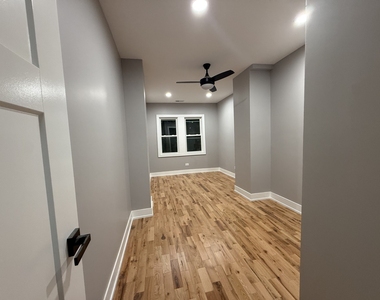7626 S Normal Avenue - Photo Thumbnail 14