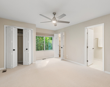 25 Shoreline Road - Photo Thumbnail 8