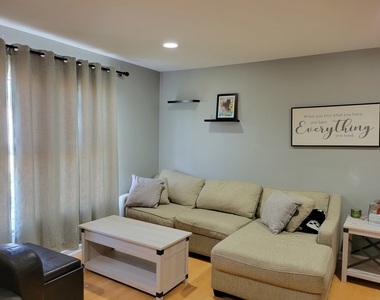 1108 Hampton Harbor - Photo Thumbnail 2