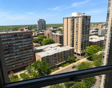 5701 N Sheridan Road - Photo Thumbnail 7