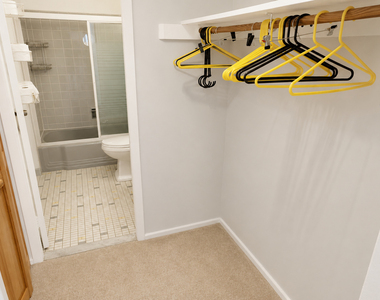 5701 N Sheridan Road - Photo Thumbnail 10
