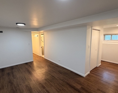 1025 Hannah Avenue - Photo Thumbnail 9