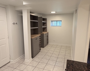 1025 Hannah Avenue - Photo Thumbnail 7