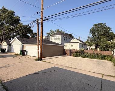 1025 Hannah Avenue - Photo Thumbnail 10