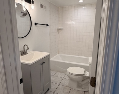 1025 Hannah Avenue - Photo Thumbnail 3