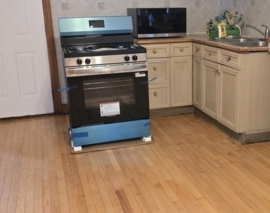 5010 W Henderson Street - Photo Thumbnail 1