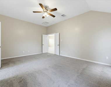 4619 Schiller Park Lane - Photo Thumbnail 8