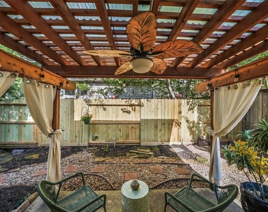 2351 Summit Way - Photo Thumbnail 22