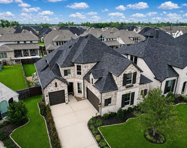 9011 Delta Place Court - Photo Thumbnail 7