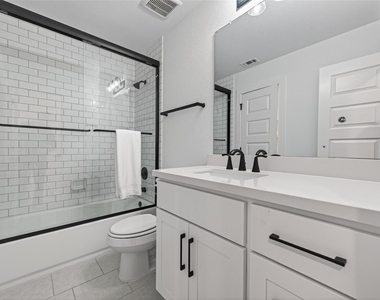 9011 Delta Place Court - Photo Thumbnail 27