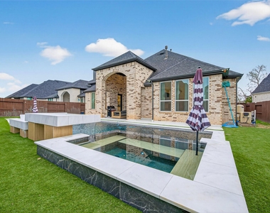 9011 Delta Place Court - Photo Thumbnail 30