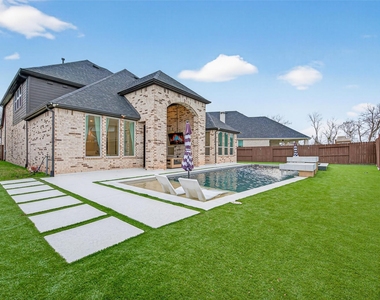 9011 Delta Place Court - Photo Thumbnail 2