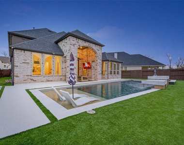 9011 Delta Place Court - Photo Thumbnail 3